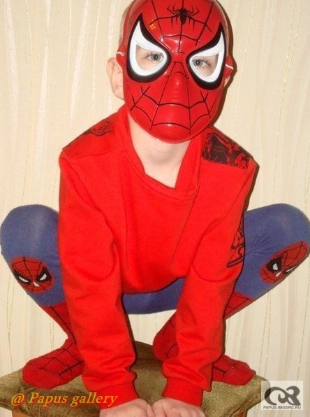 superhero costume 08.jpg