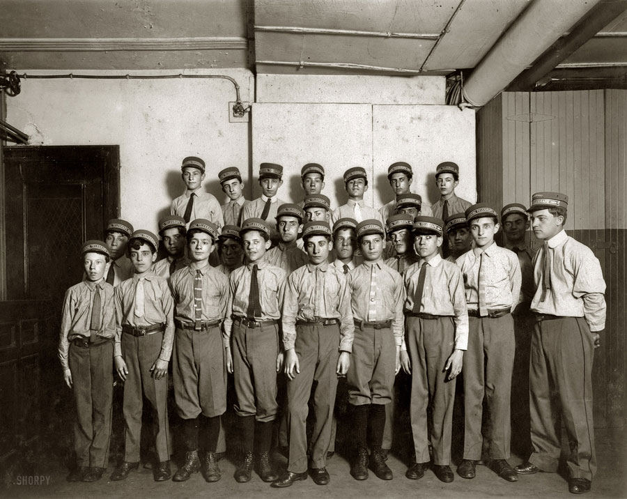 Lewis--A-Typical-Group-1910.jpg