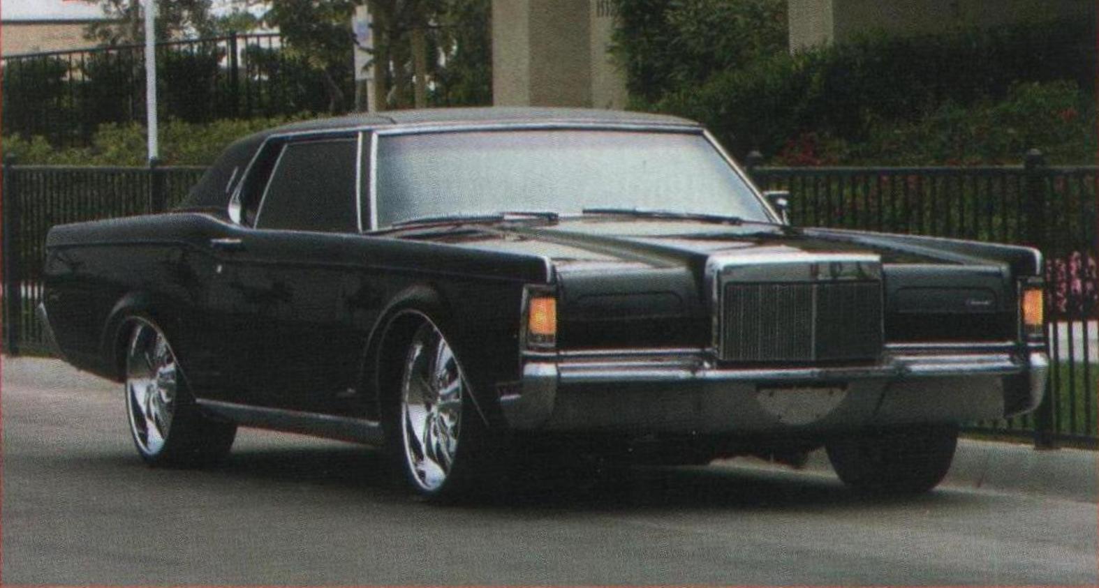 Lincoln MkIII 001.jpg