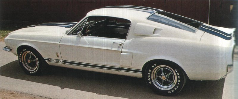 Ford Shelby Mustang GT500.jpg
