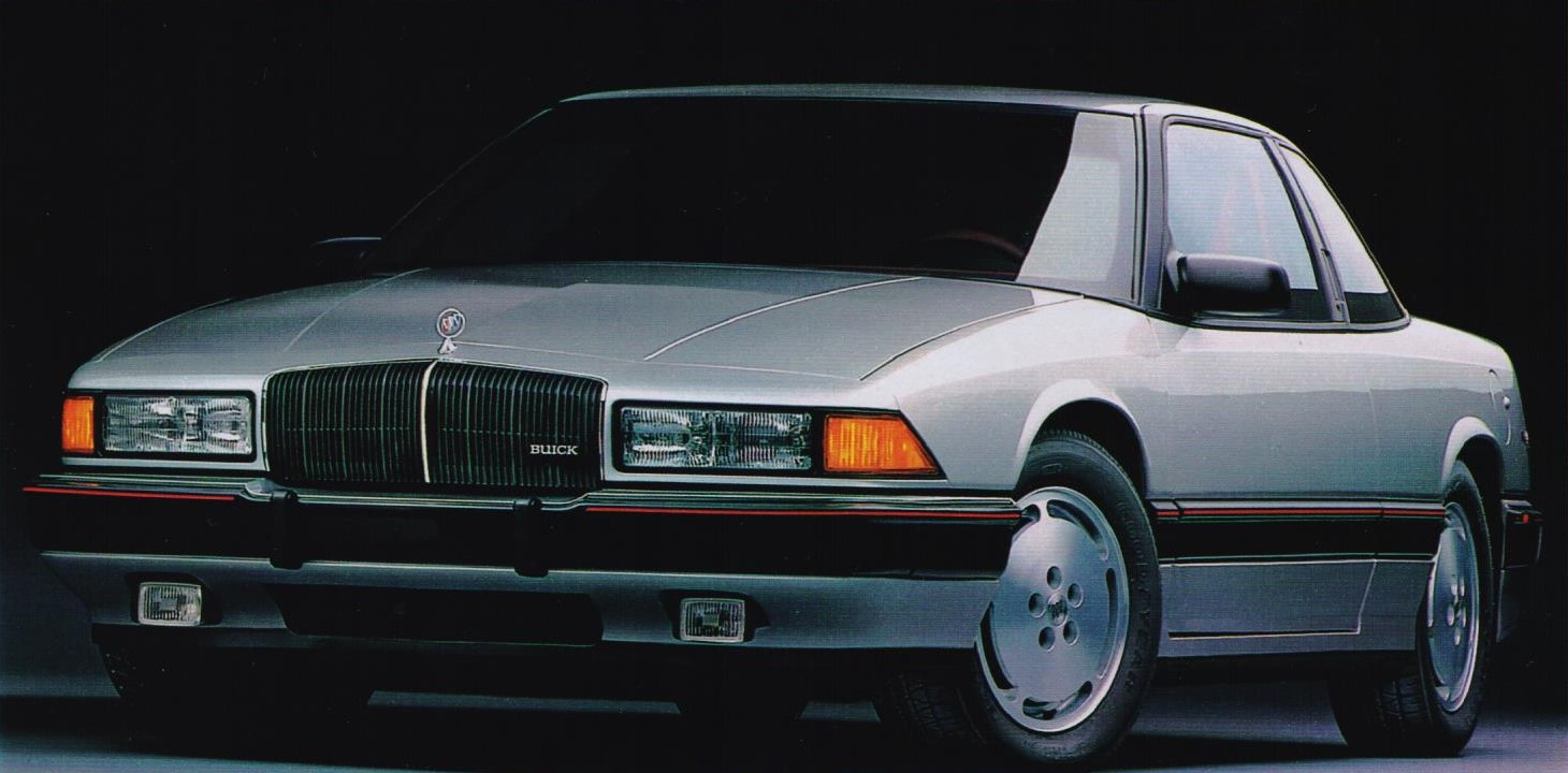 1989 Buick Regal Coupe.jpg