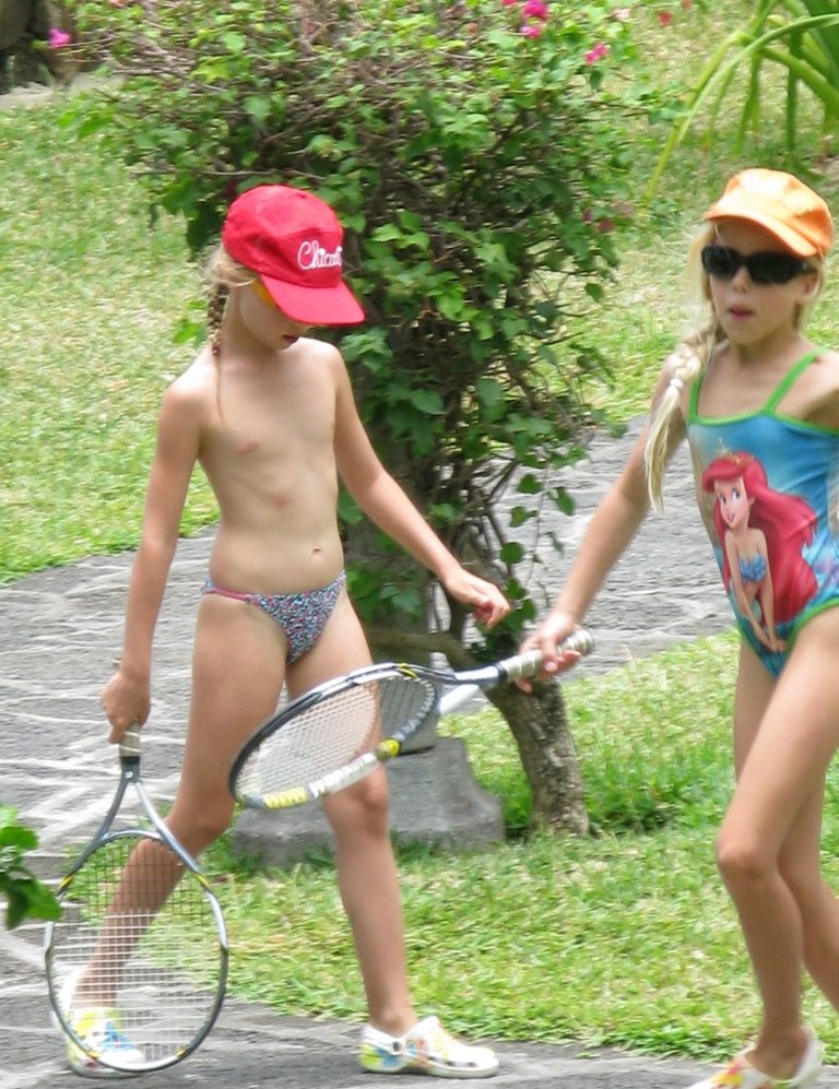 Little princesses - tennis lesso