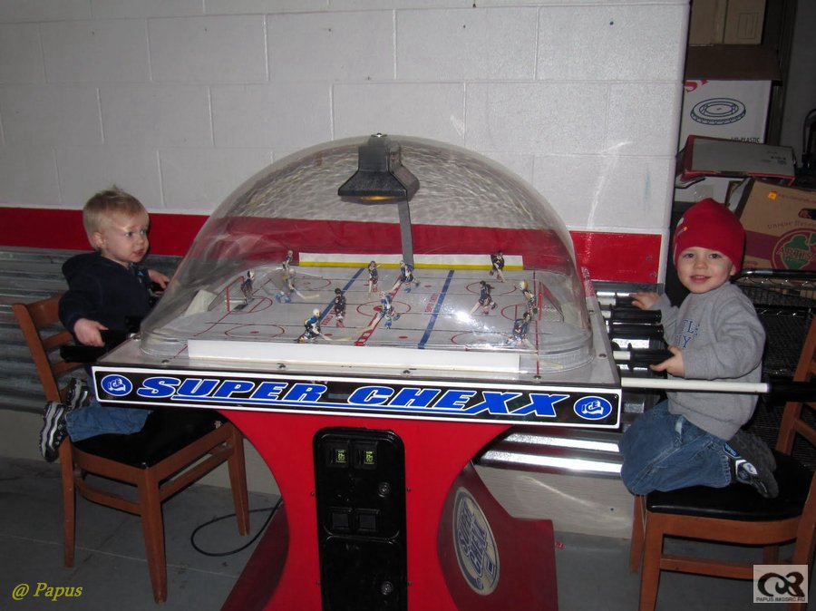 Young Hockey Players 477.jpg