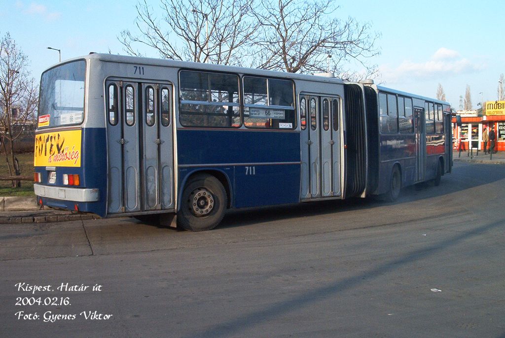 Busz AKD-711_2.jpg