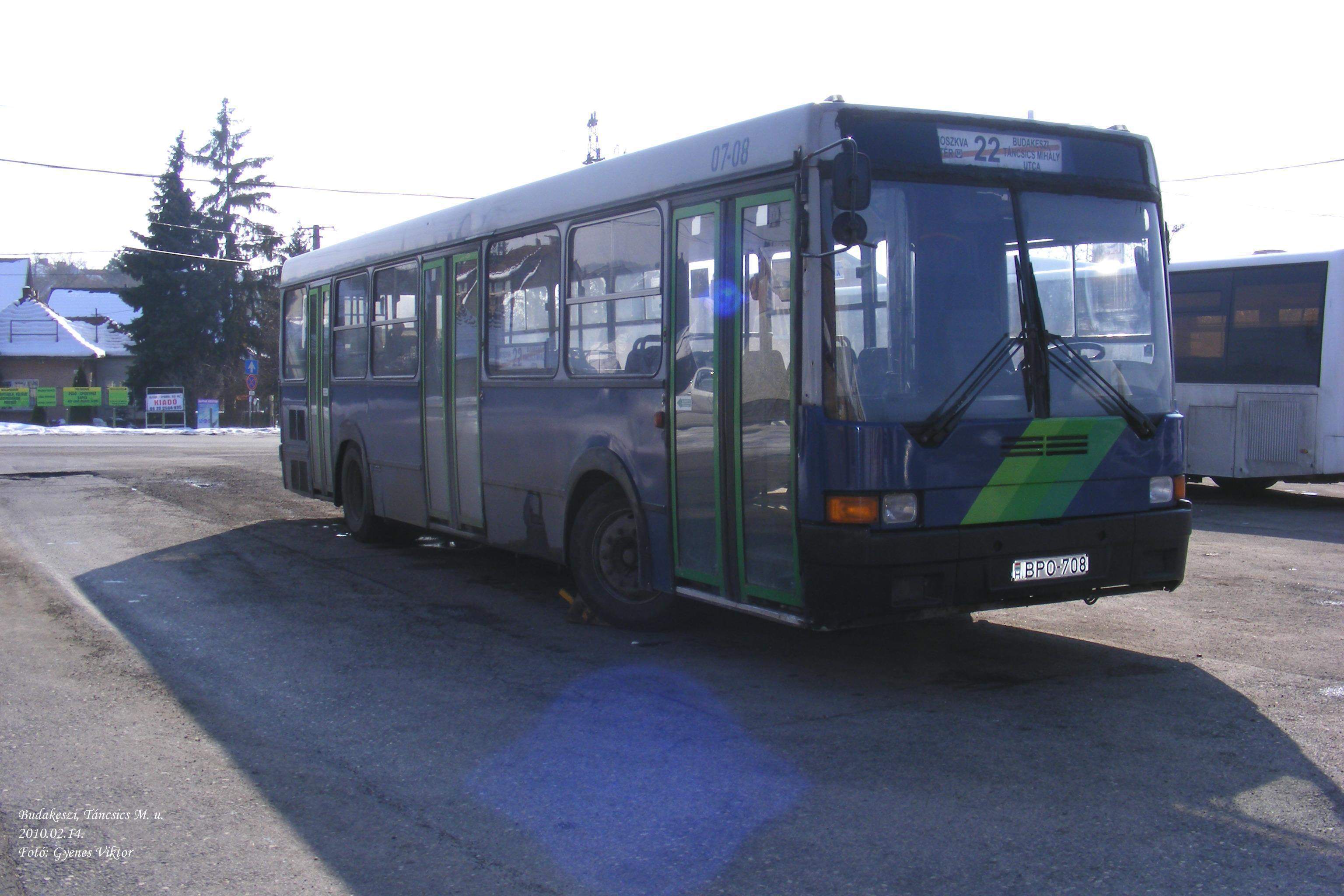 Busz BPO-708.jpg