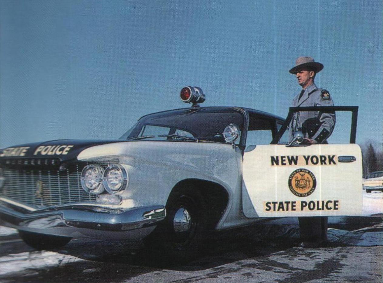 1960 Plymouth Police.jpg