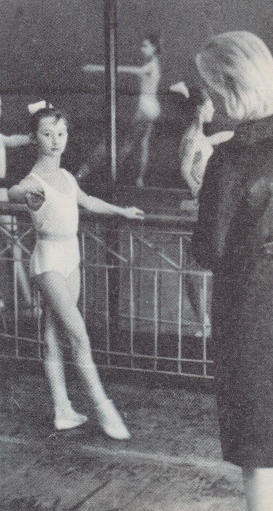 Танцует юность балета 4.jpg