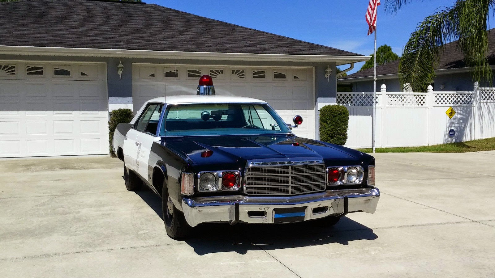 1978 Chrysler Newport Police Car16.JPG